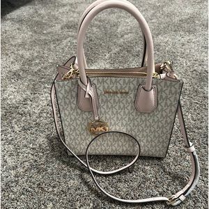 Michael Kors handbag with crossbody